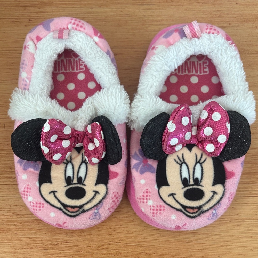 Disney Minnie Mouse Pink Kids Slippers
